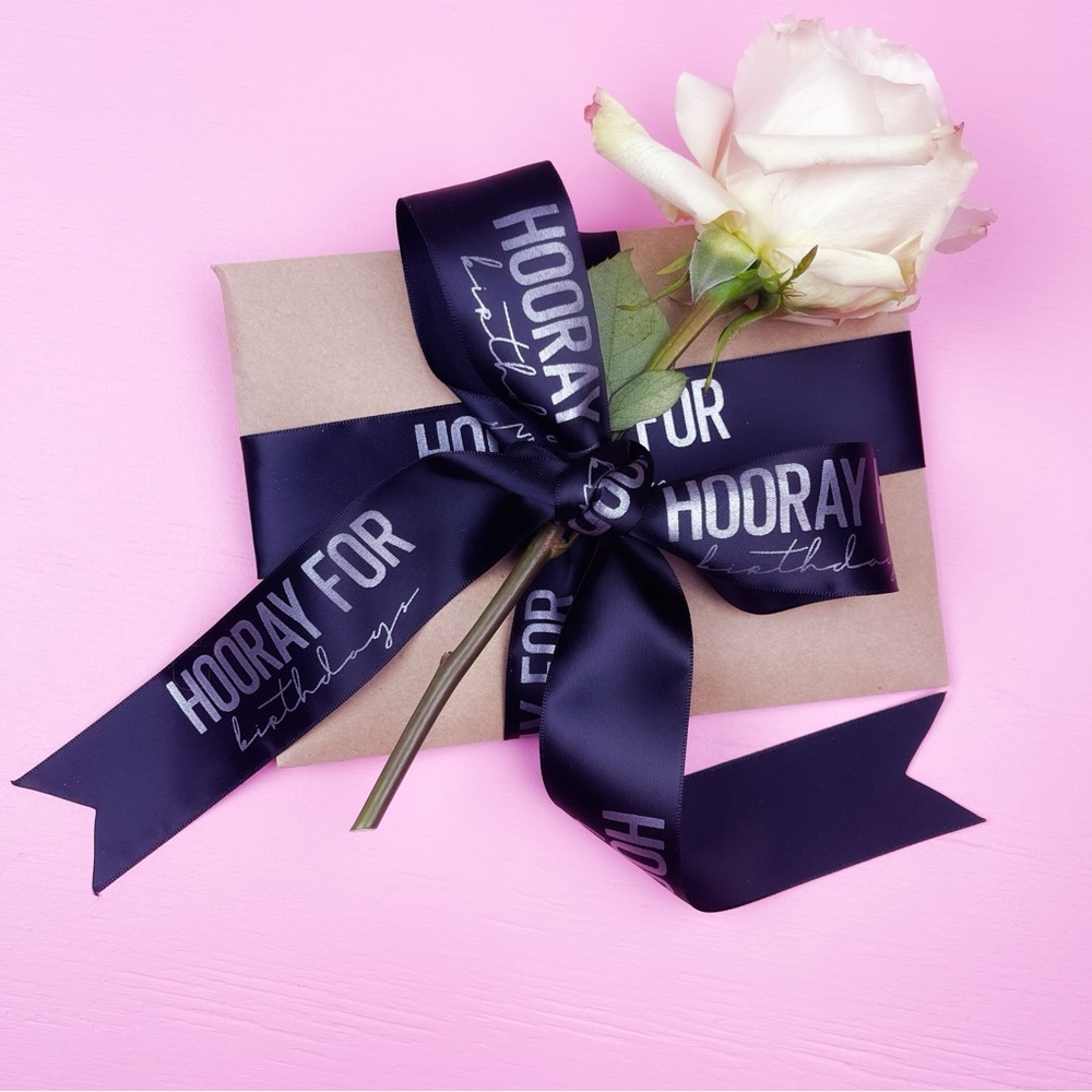 🎀 Grab & Bow – 3 Yards of Celebration in a Snap 🎀